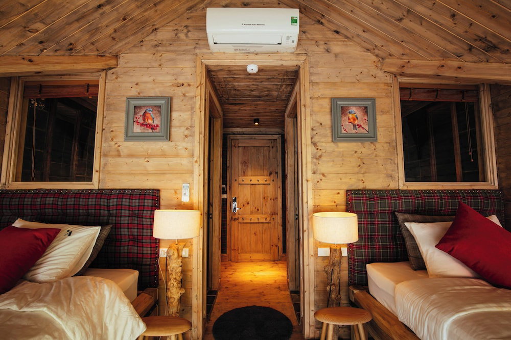 Amaya Home Lodge, Spa & Restaurant