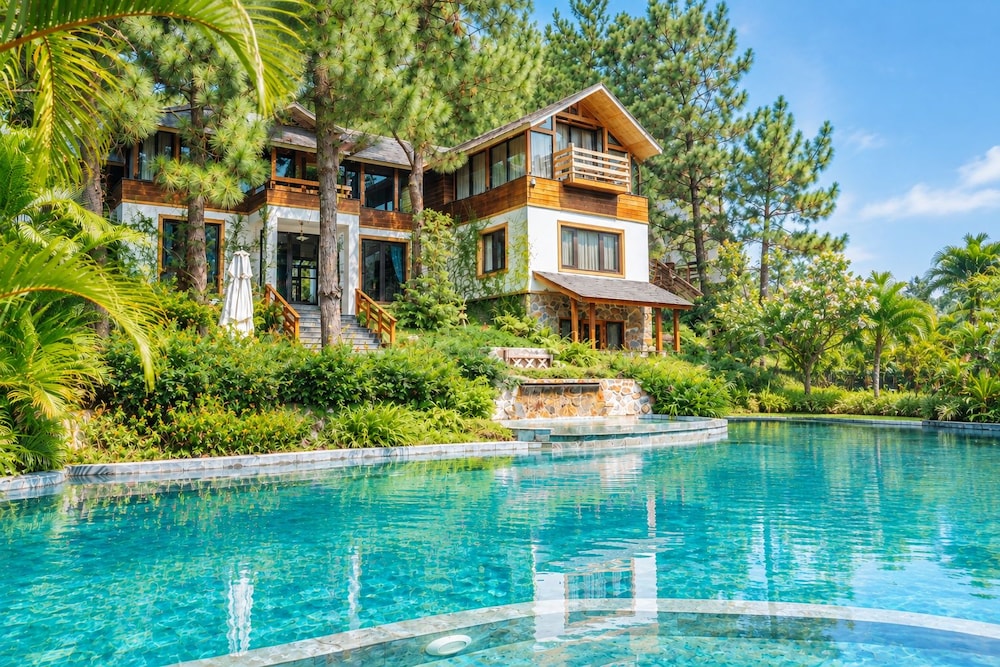 Amaya Home Lodge, Spa & Restaurant