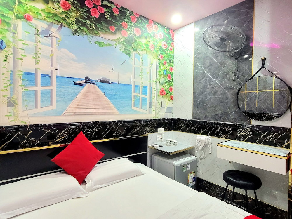 T&T Hotel