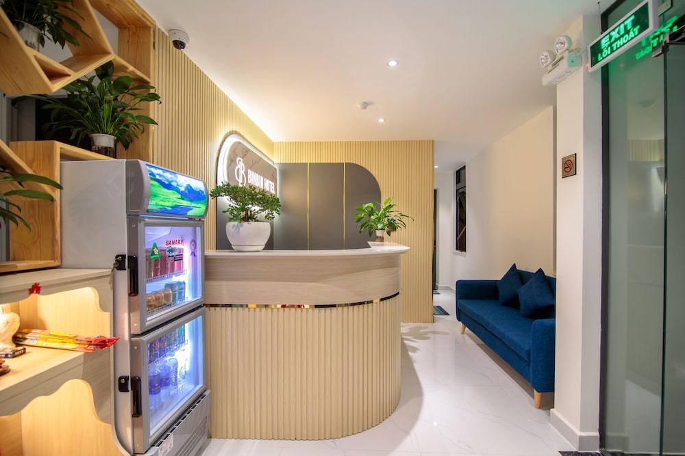 Bin Bin Hotel 11- Near Island Diamond