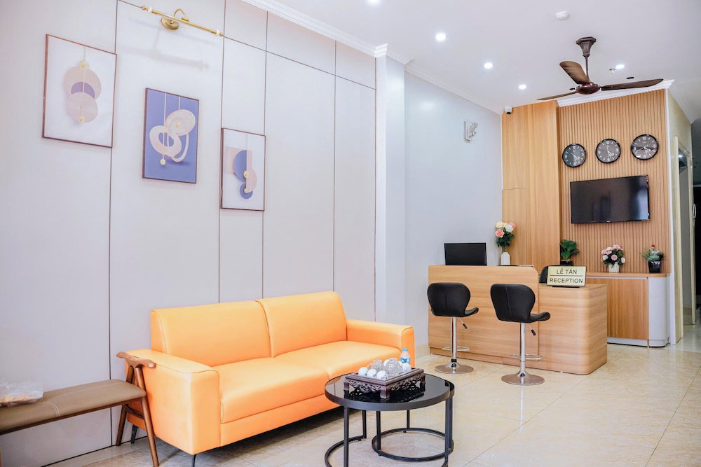 Hoang Long Apartment