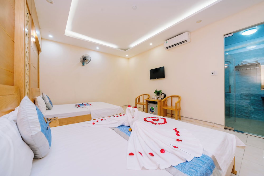 Lang Chai Hotel
