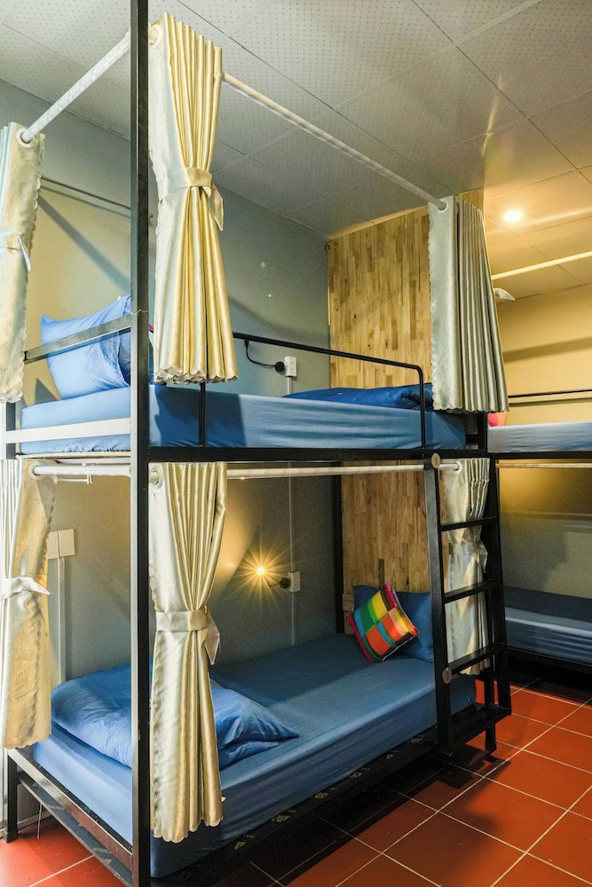 Secret Garden Hostel - Wandernest Cat Ba