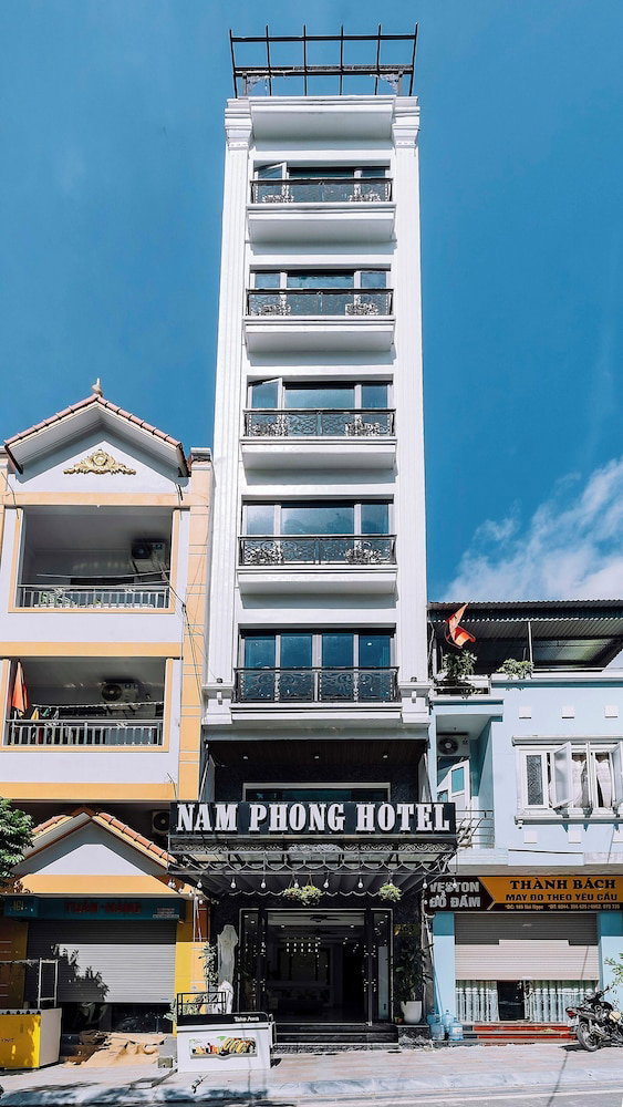 Hotel Cat Ba Nam Phong Hotel