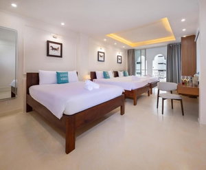 Hotel Diamond Crown Hotel cazare Quan Mot