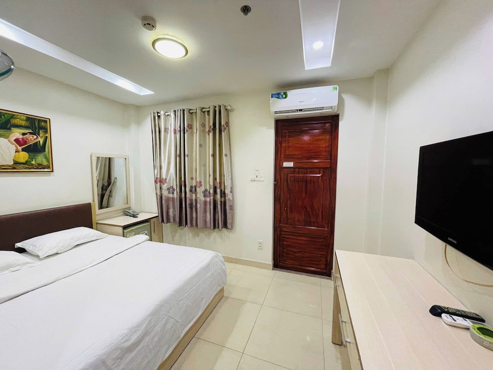 Sao Bien Hotel Sg - By Bay Luxury