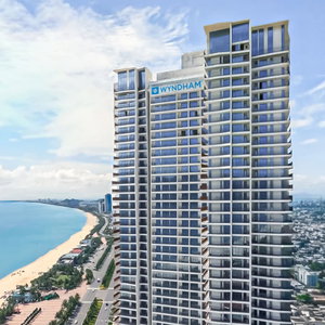 Hotel Wyndham Soleil Danang - Free Schedule Airport Shuttle cazare Son Tra