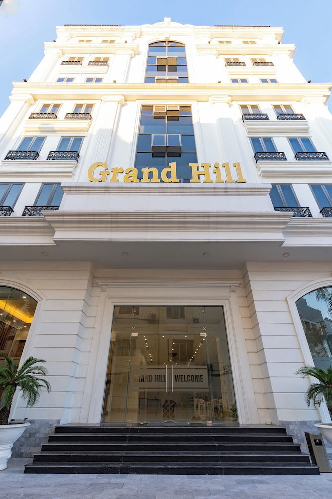 Hotel Grand Hill Apartment & Hotel