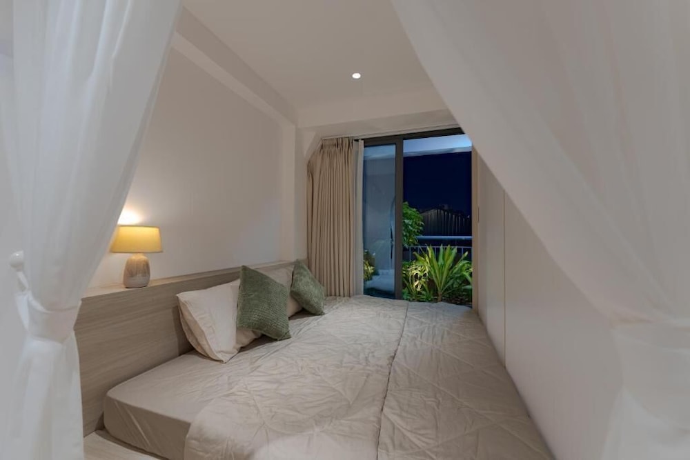 Yliving Serviced Apartment