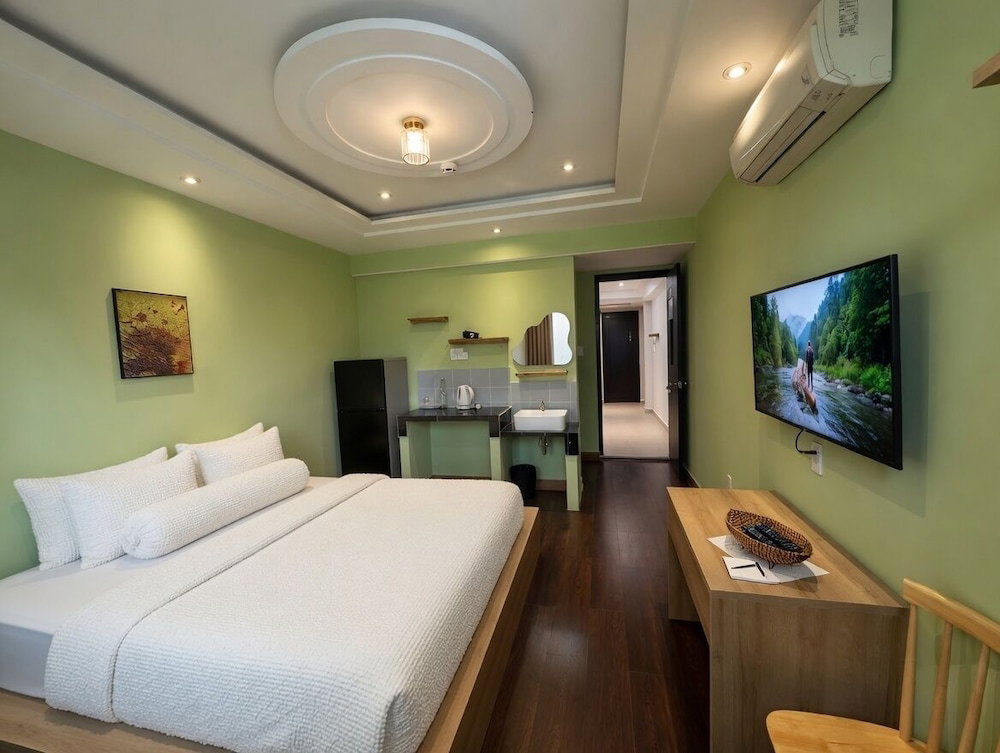 Ben Thanh Hideaway - A Cozi Stay
