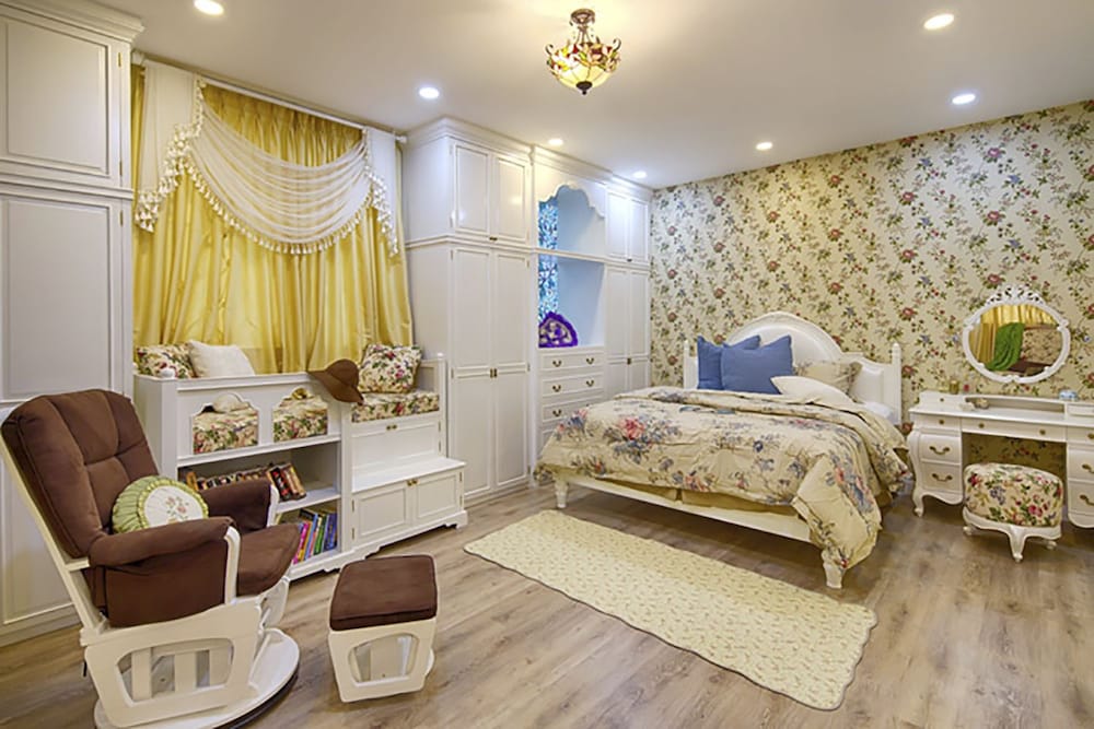 1Br Victorian Apartment River View D7