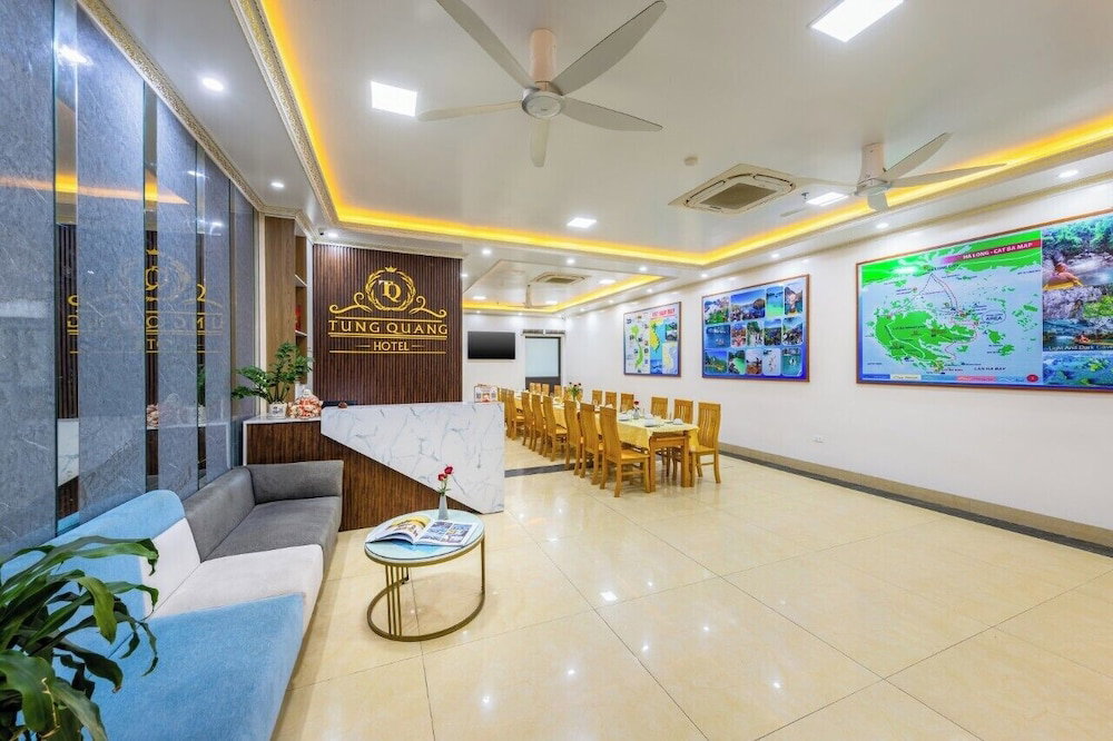 Tung Quang Hotel