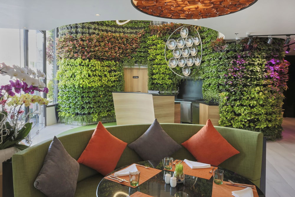 Zazz Urban Ho Chi Minh Hotel