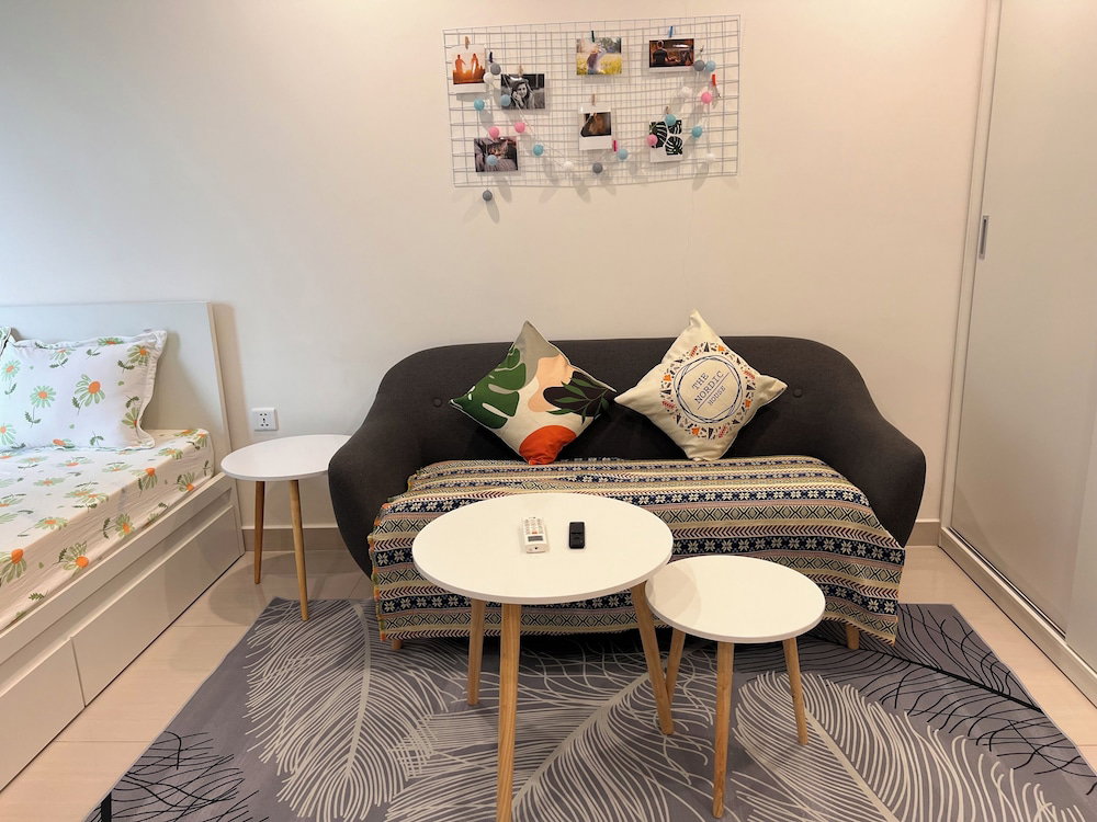 Vinhomes Grand Park Homestay-Cozy House
