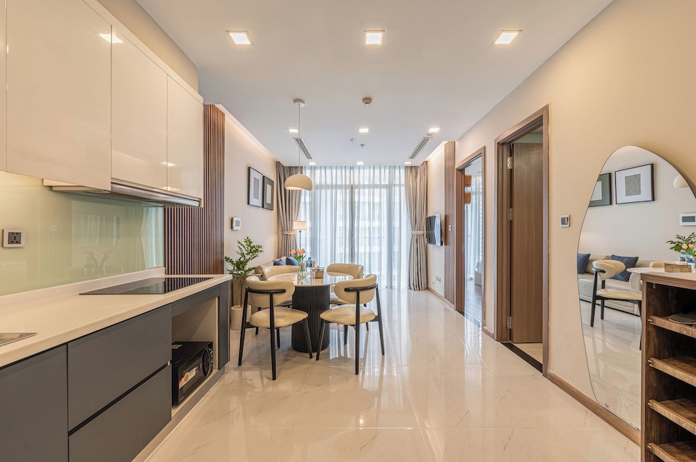 Bizport Serviced Apartment Housinghcmc