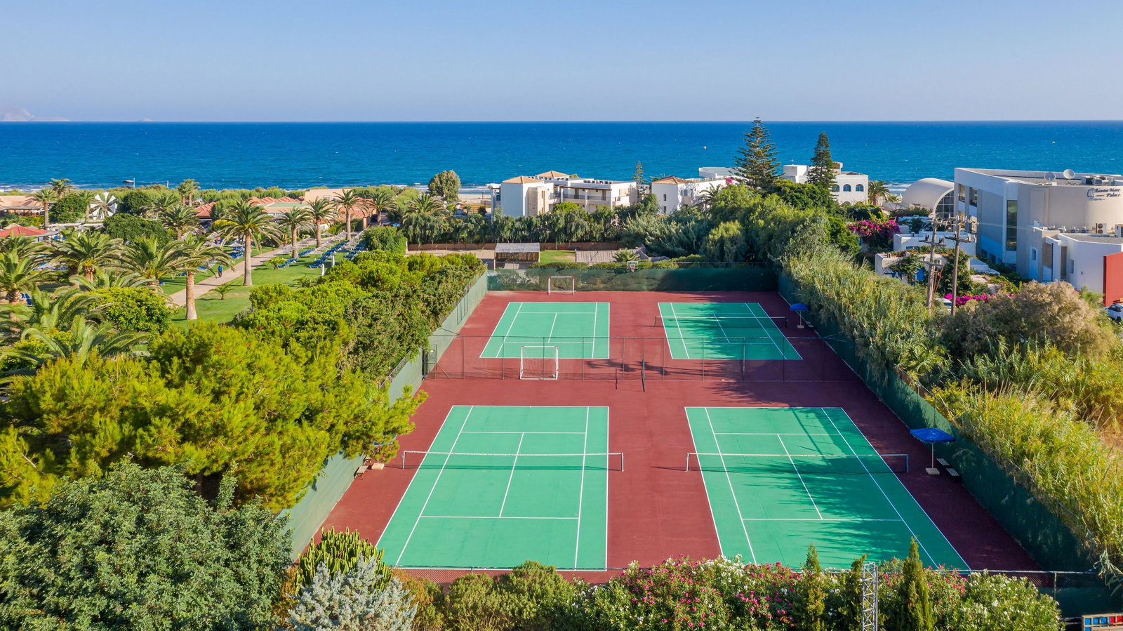 Anissa Beach & Village