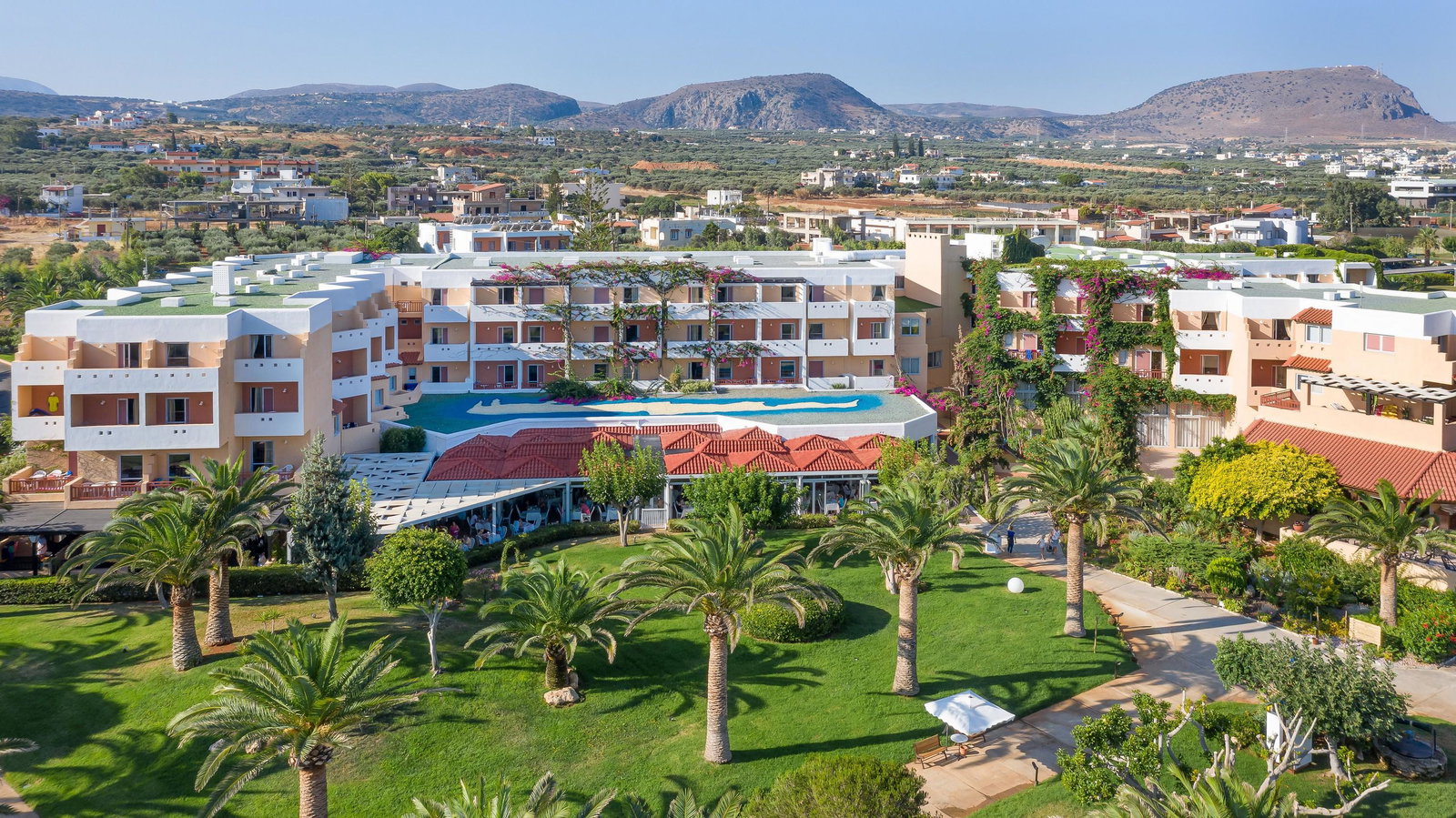 dal travel Anissa Beach & Village
