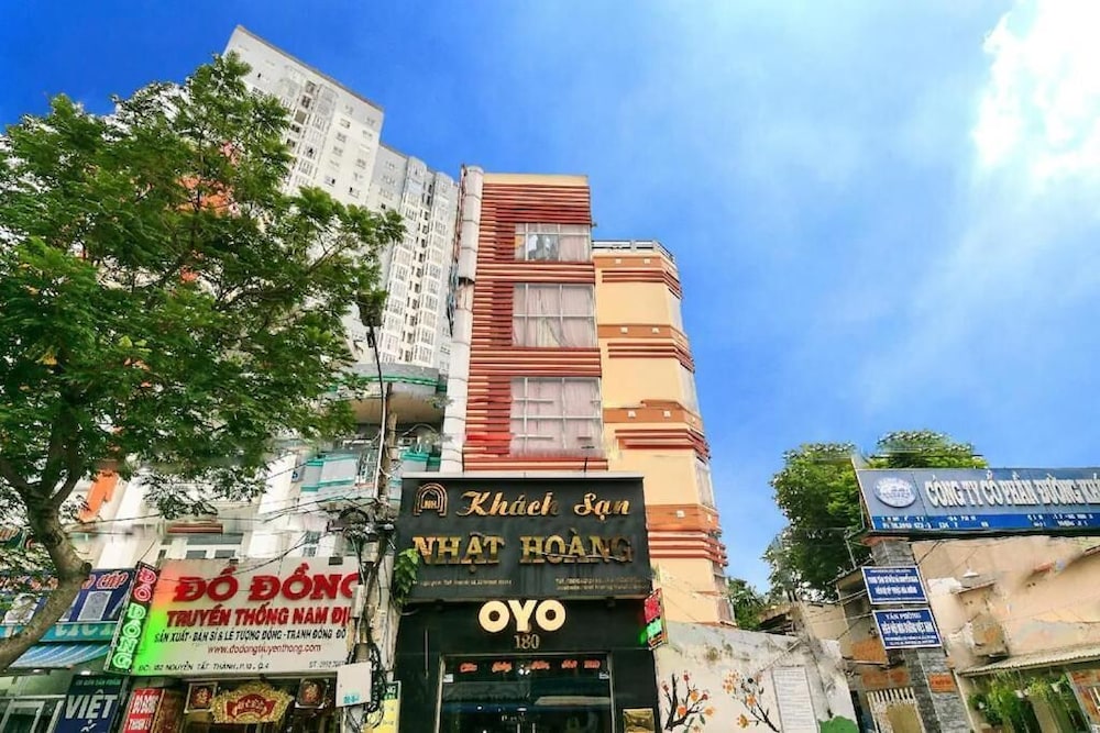 Hotel Nhat Hoang Hotel Q4 - By Bay Luxury