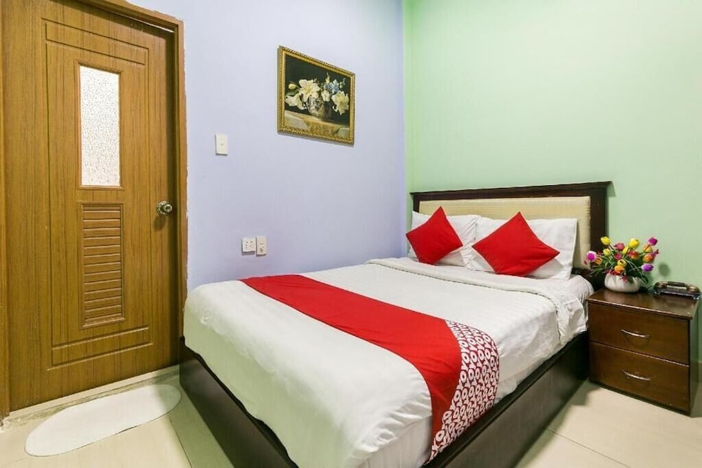 Nhat Hoang Hotel Q4 - By Bay Luxury