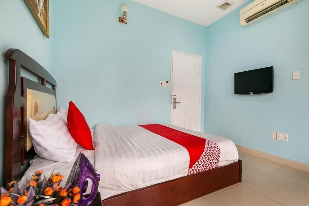 Nhat Hoang Hotel Q4 - By Bay Luxury