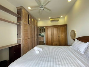 Hotel Sunrise City View Retreat cazare Quan Bay