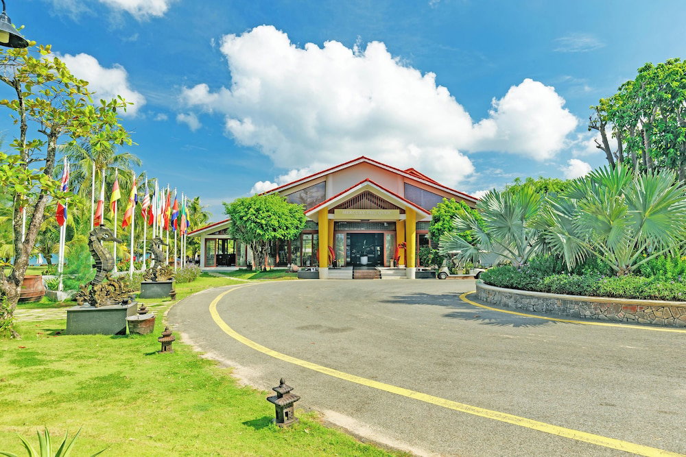 Mercury Phu Quoc Resort & Villas - Free Airport Transfer