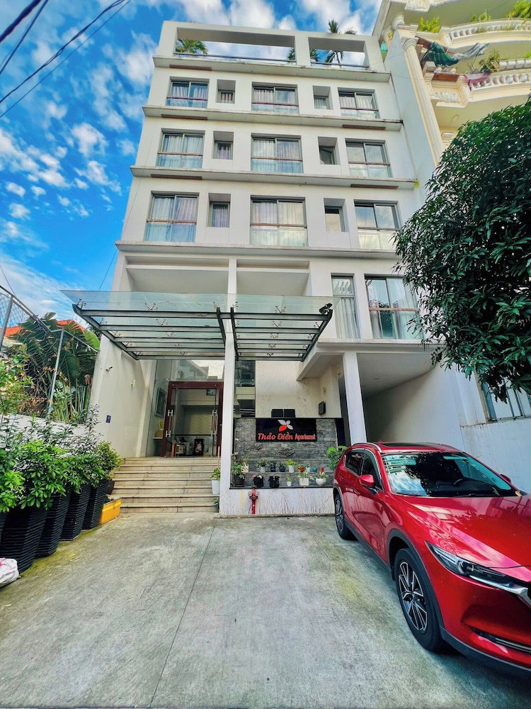 Hotel Uhouse - Melia Thao Dien Hotel & Apartment