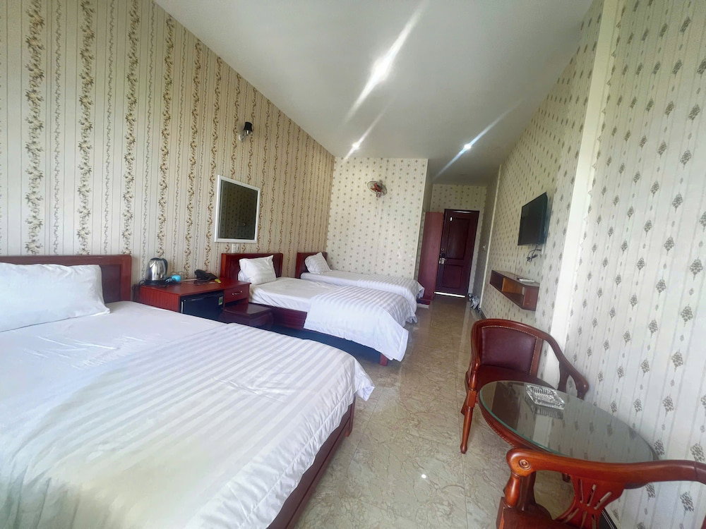Hotel Bao Tran Hotel Pleyku - By Bay Luxury