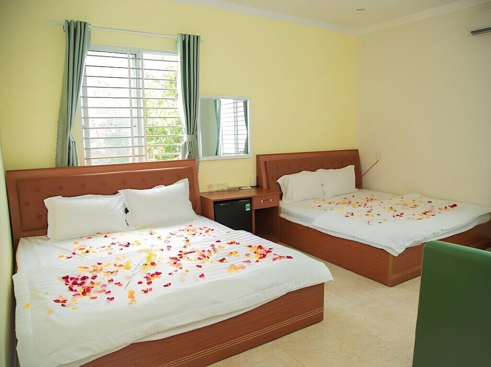Bao Tran Hotel Pleyku - By Bay Luxury