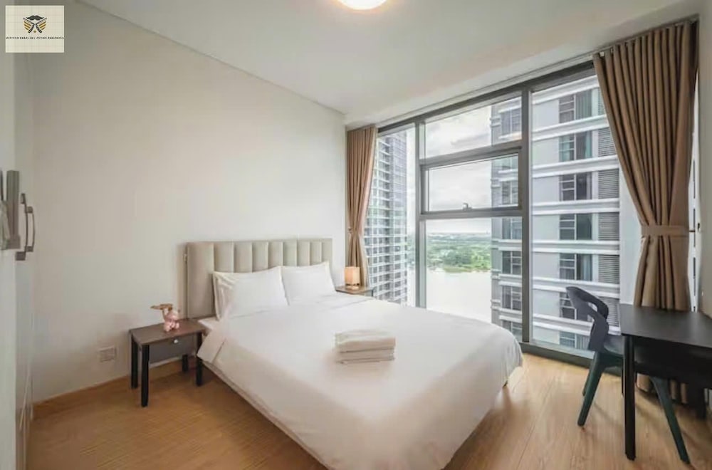 Sunwah Pearl Sky Tower Residence