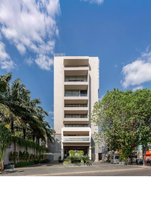 Hotel Sazi Parlia Hotel - Free Nails/Hairwash & Airport cazare Quan Phu Nhuan