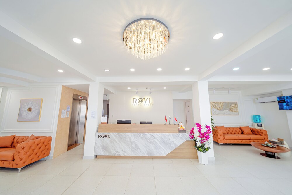 Royal Crown Hotel