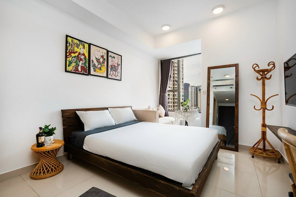 Cen Oasis Apart - Cenriver Side