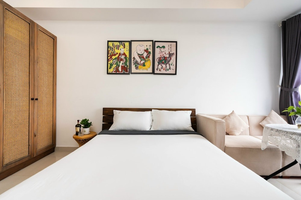 Cen Oasis Apart - Cenriver Side