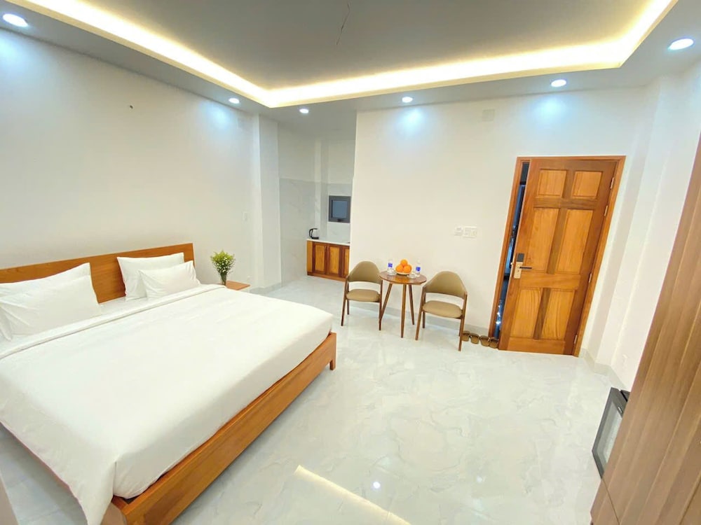 Golden Hotel Sg By Bay Luxury