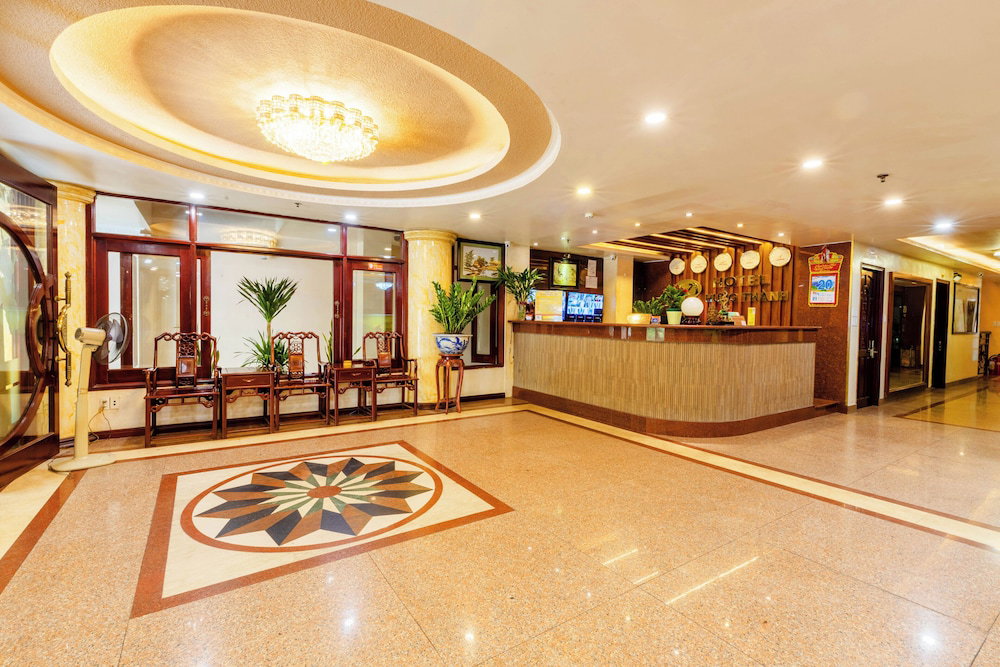 Hung Thanh Airport Hotel