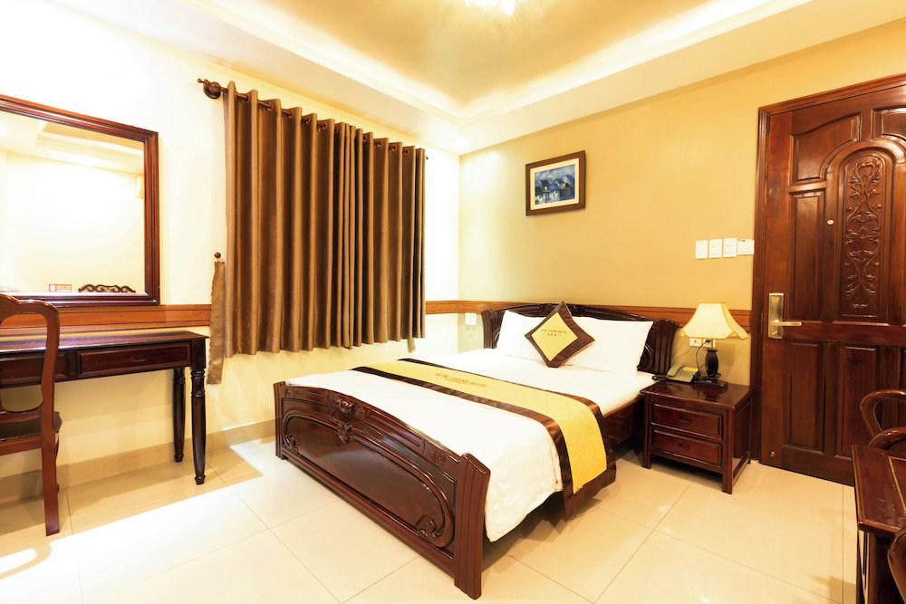 Hung Thanh Airport Hotel