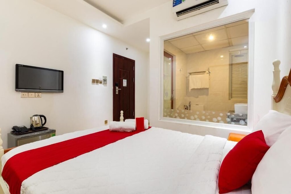 Spring Airport Hotel
