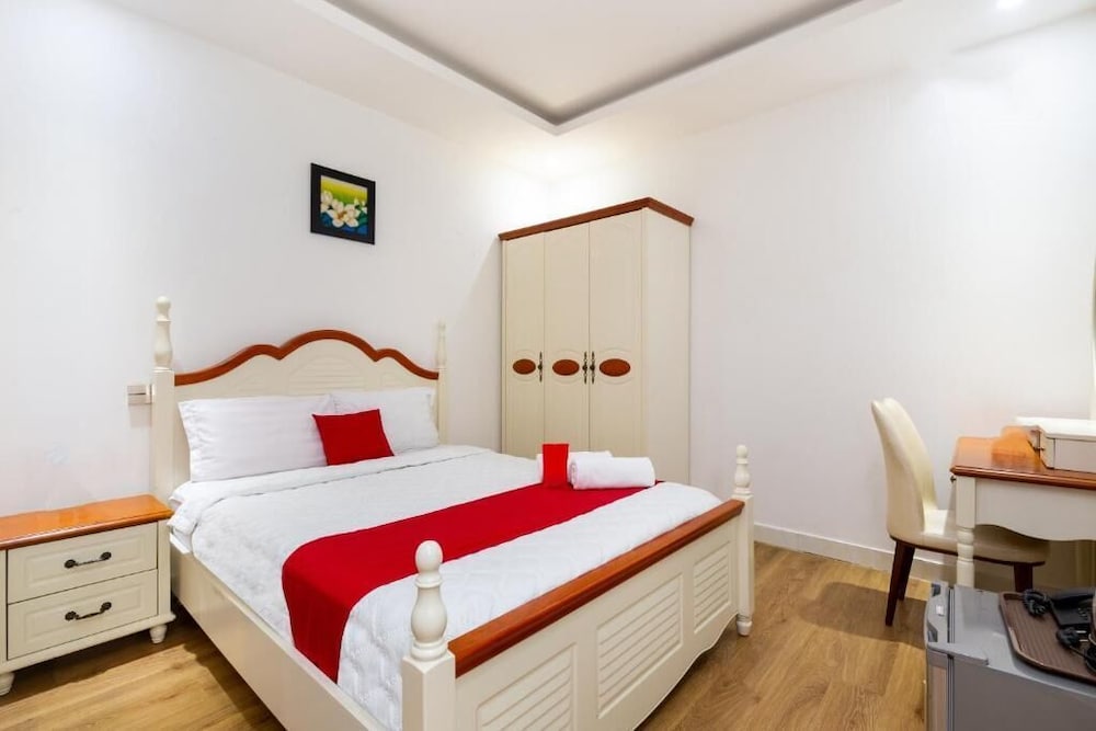 Spring Airport Hotel