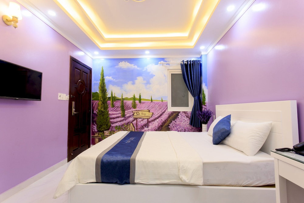 Venice Hotel