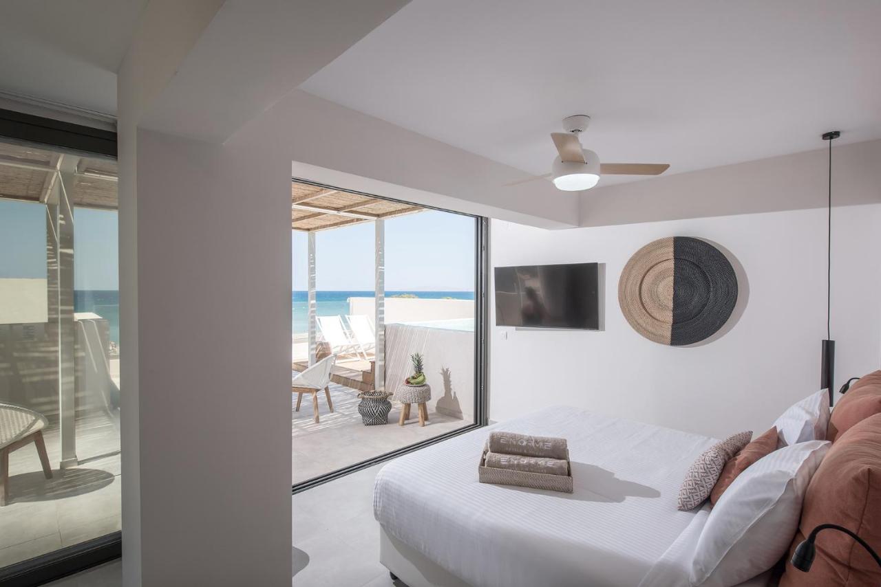 dal travel Enorme Teatro Beach