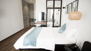 Hotel Cuu Kim Son Hotel cazare Quan Tan Phu