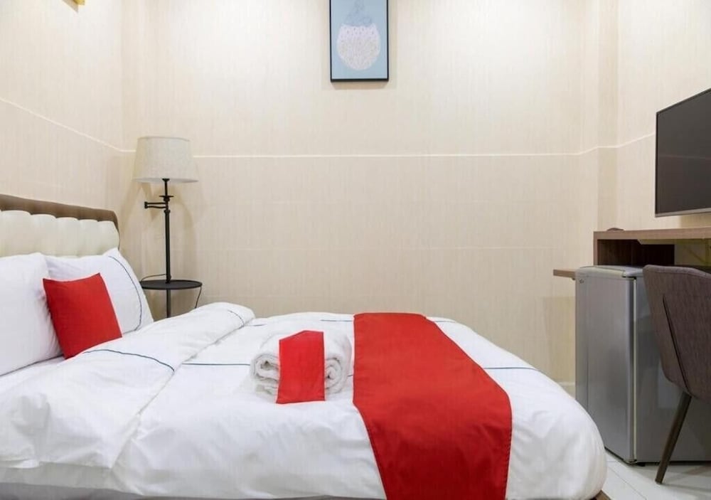 Bro Hotel Q6 - By Bay Luxury