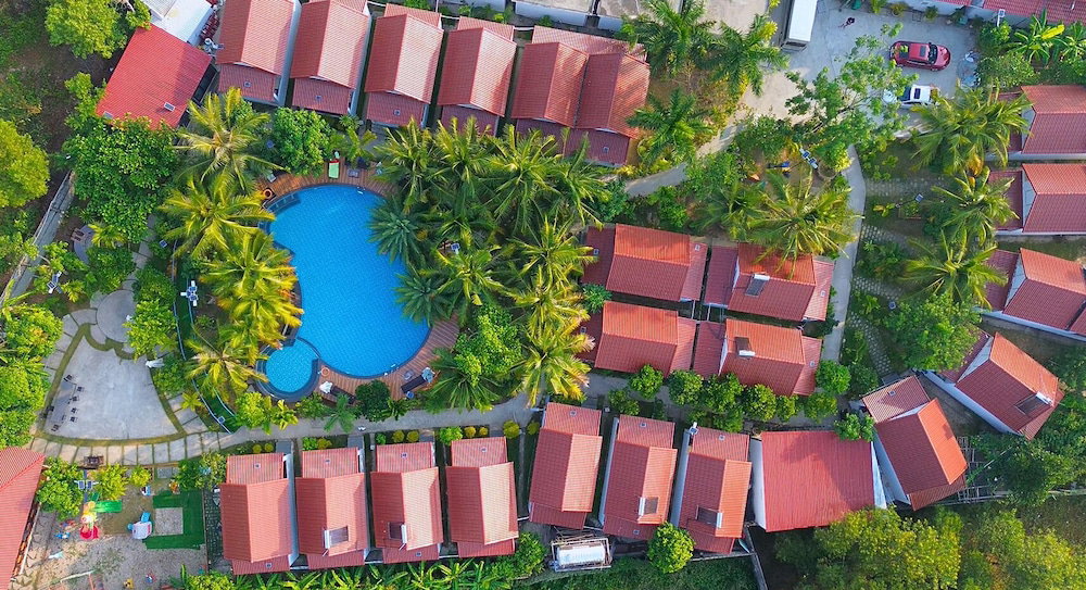 Hotel Fla Village