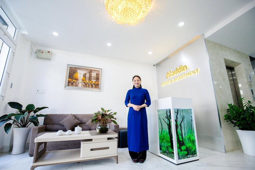 Aladdin Hotel And Apartment