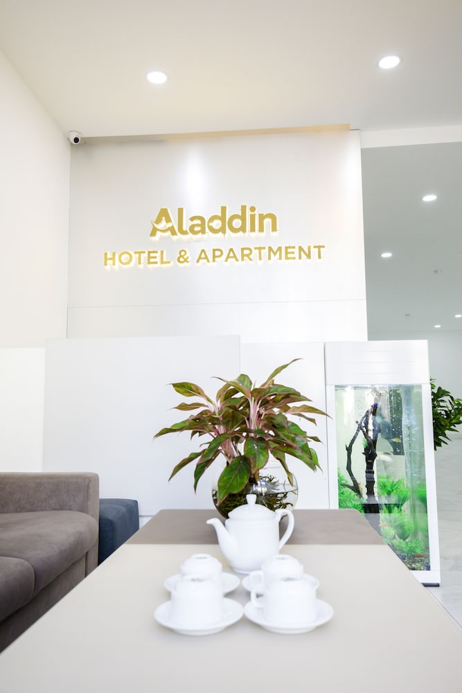 Aladdin Hotel And Apartment