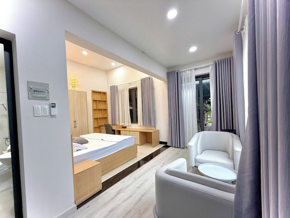 Bao Ong Thien Retreat