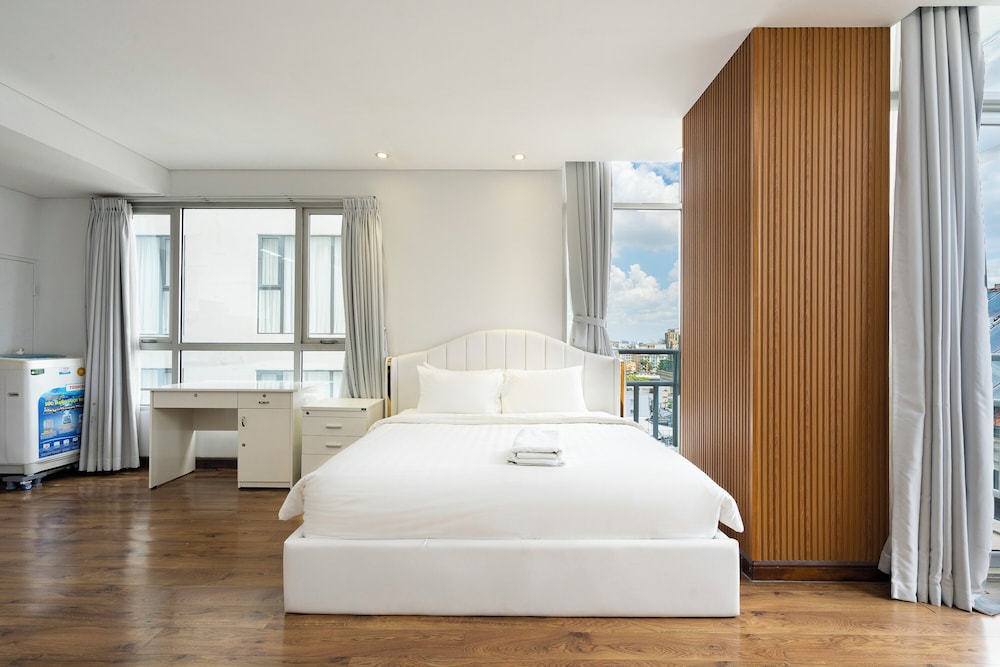 Lancaster Luxury Jptown Hcmc