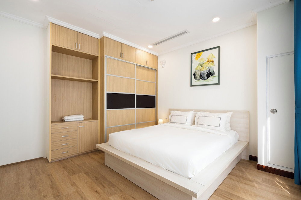Lancaster Luxury Jptown Hcmc