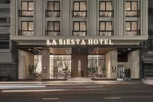 Hotel La Siesta Premium Saigon cazare Quan Mot